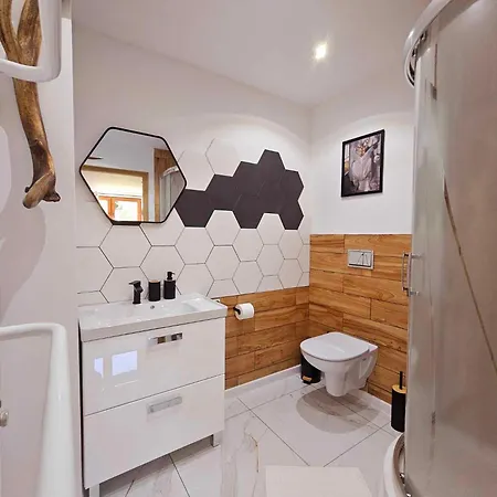 Pogodne Wzgorze * Wapnica (West Pomeranian)